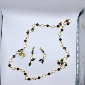 Genuine swarovski austrian crystal necklace and earrings set